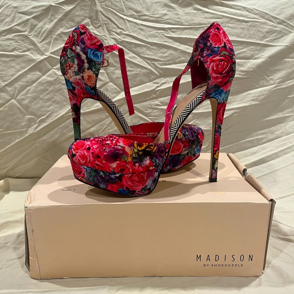 Size 10 Madison heels
